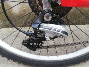 Used Frera Custom Shimano Acera 2009 Mountainbike, Red — image 3 of 14