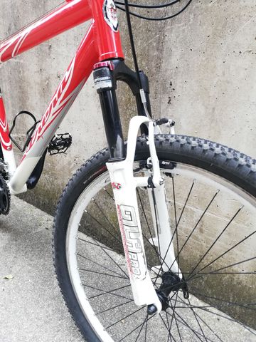 Used Frera Custom Shimano Acera 2009 Mountainbike, Red — image 9 of 14