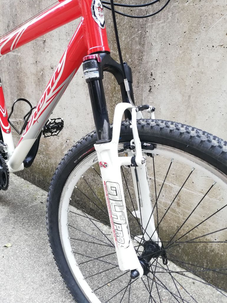 Used frera Frera Custom Shimano Acera 2009 Mountainbike, Red — image 9 of 14