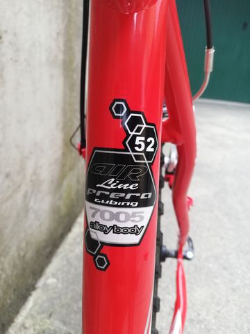 Used Frera Custom Shimano Acera 2009 Mountainbike, Red — image 11 of 14