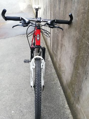 Used Frera Custom Shimano Acera 2009 Mountainbike, Red — image 4 of 14