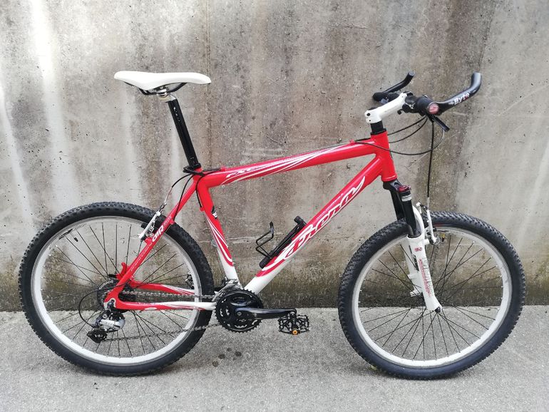 Used frera Frera Custom Shimano Acera 2009 Mountainbike, Red — image 1 of 14
