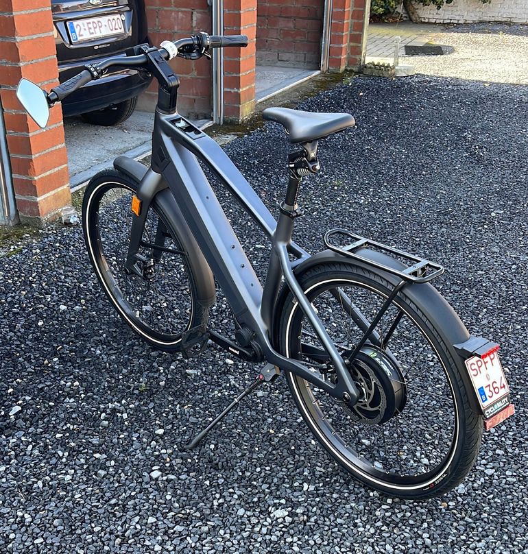 Used Stromer Pinion C-Line Gearbox 2024 Mountainbike, Light Gray — image 2 of 3