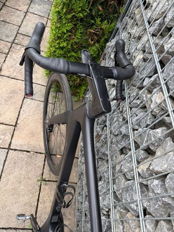 Used Giant Propel Shimano 105 2022 Road & Gravel, Negro — image 3 of 7