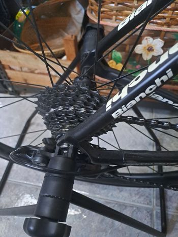 Used Bianchi Infinito CV Ultegra 2017 2017 Road & Gravel — image 5 of 10