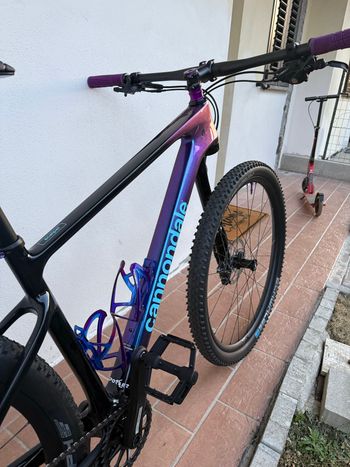 Cannondale Scalpel Shimano Deore XT 2025 Mountainbike usato, Viola — immagine 8 di 16
