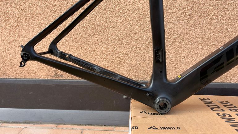 Giant Propel Advanced Pro 1 2024 Frameset 2024 Road & Gravel d'occasion — image 7 sur 9