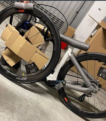 Used Megamo PULSE 04 2026 2026 Road & Gravel, White — image 2 of 3