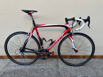 Used Pinarello Custom Campagnolo Athena 2012 Road & Gravel, Red — image 1 of 8