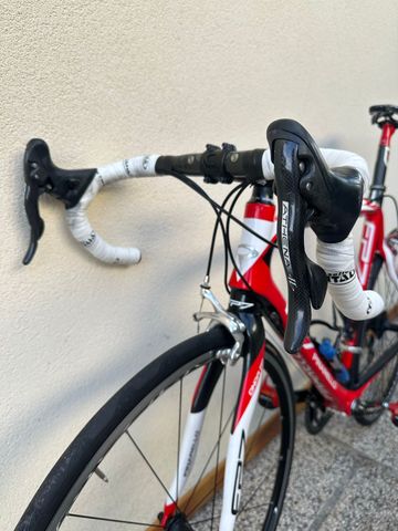 Used Pinarello Custom Campagnolo Athena 2012 Road & Gravel, Red — image 7 of 8