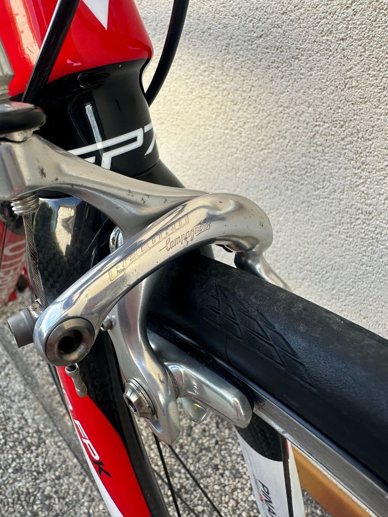 Used Pinarello Pinarello Custom Campagnolo Athena 2012 Road & Gravel, Rot — image 6 of 8