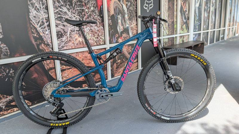 Used Santa Cruz BLUR S TR / Carbon C 2024 2024 MTB