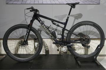 Gebrauchtes Specialized S-Works Epic 2023 2023 Mountainbike, Schwarz, 29 — Bild 9 von 10