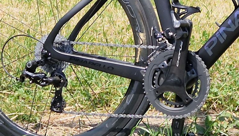 Used Pinarello Prince Campagnolo Chorus 2022 Road & Gravel, Schwarz — image 3 of 3