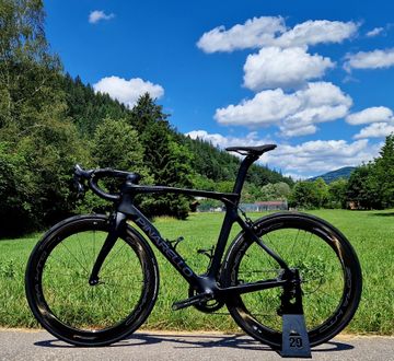 Used Pinarello Prince Campagnolo Chorus 2022 Road & Gravel, Black — image 2 of 20