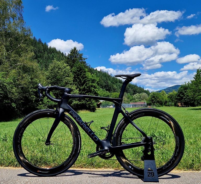 Used Pinarello Prince Campagnolo Chorus 2022 Road & Gravel, Black — image 2 of 20