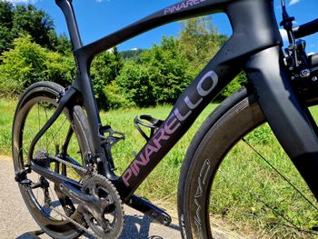 Used Pinarello Prince Campagnolo Chorus 2022 Road & Gravel, Black — image 11 of 20