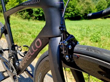 Used Pinarello Prince Campagnolo Chorus 2022 Road & Gravel, Black — image 9 of 20