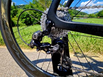 Used Pinarello Prince Campagnolo Chorus 2022 Road & Gravel, Black — image 6 of 20
