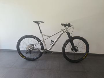 Orbea LAUFEY H30 2023 2023 MTB d'occasion