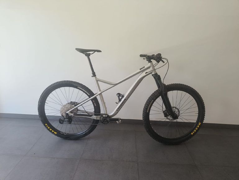 Used Orbea LAUFEY H30 2023 2023 Mountainbike — image 1 of 8