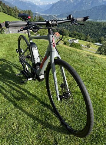 Used BMC ALPENCHALLENGE AMP SPORT ONE 2019 2019 Urban, Grigio chiaro — image 6 of 8