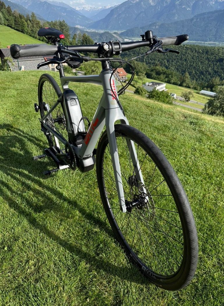 Used BMC ALPENCHALLENGE AMP SPORT ONE 2019 2019 Urban, Grigio chiaro — image 6 of 8