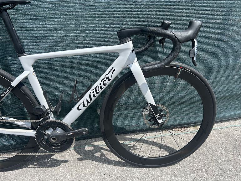 Used Wilier Filante SLR ID2 SRAM RED AXS E1 2x12 + POWERMETER 2025 2025 Road & Gravel, Light Gray — image 3 of 9