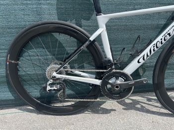 Used Wilier Filante SLR ID2 SRAM RED AXS E1 2x12 + POWERMETER 2025 2025 Road & Gravel, Light Gray — image 2 of 9