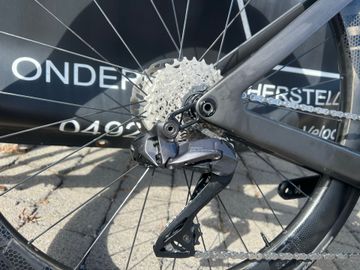 Tweedehands Scott Foil RC 10 2024 2024 Road & Gravel — afbeelding 8 van 14