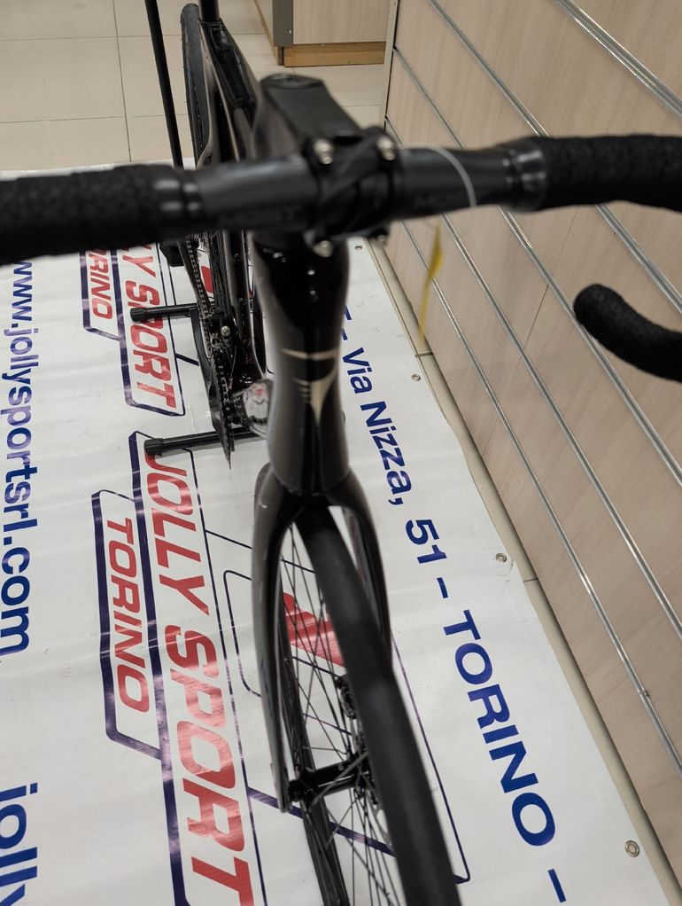 Used Pinarello X1 105 2025 2025 Road & Gravel, Nero — image 3 of 3