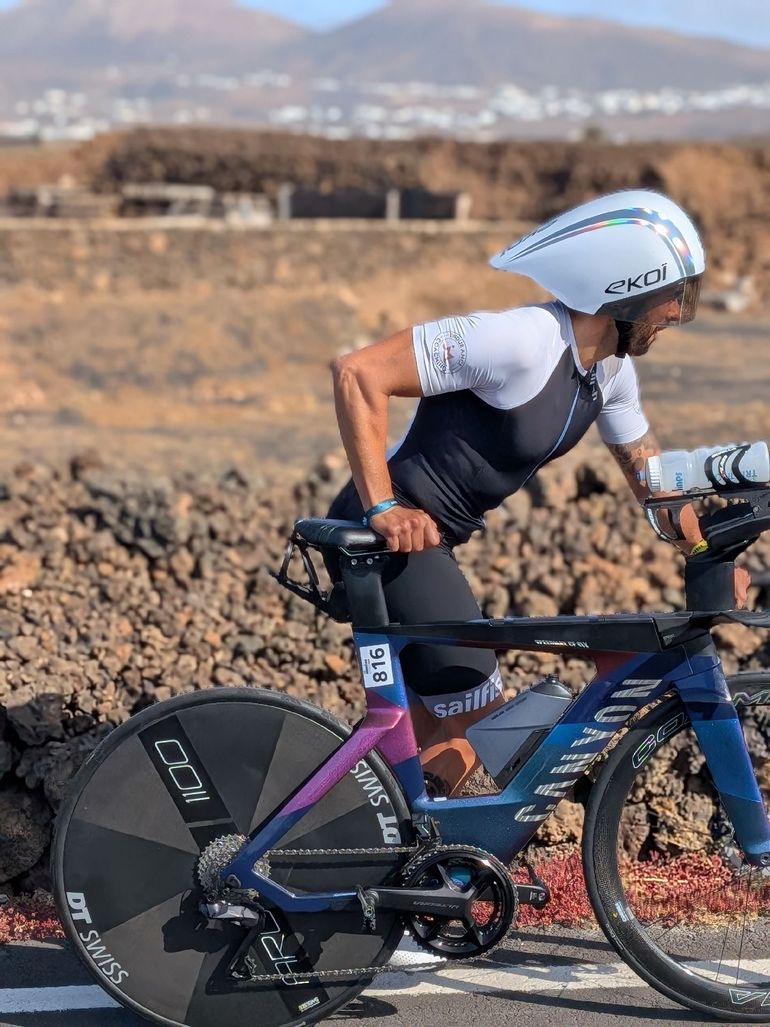 Used Canyon Speedmax CF SLX Road to Roth 2025 2025 Road & Gravel — image 2 of 5