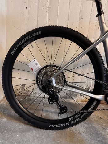 Used Corratec Revo BOW SL PRO 2024 2024 Mountainbike, Light Gray, 29 — image 2 of 5