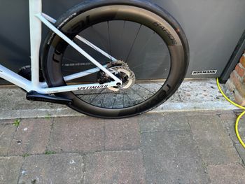 Used Specialized Tarmac Shimano Ultegra Di2 2026 Road & Gravel, Weiß — image 14 of 17