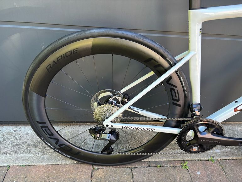 Used Specialized Tarmac Shimano Ultegra Di2 2026 Road & Gravel, Weiß — image 5 of 17