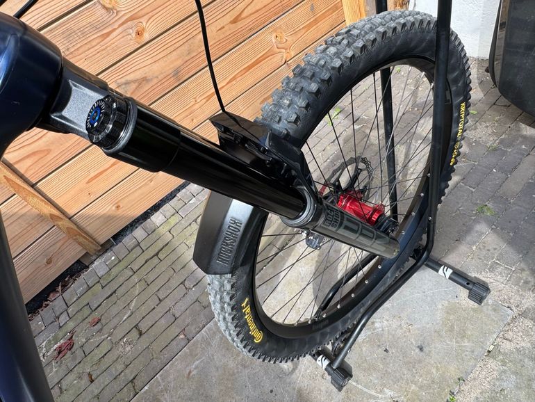 Used Evil Insurgent - LS / GX I9 Hydra MX 2023 2023 Mountainbike, Blu — image 3 of 5