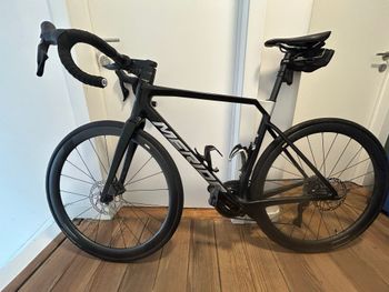 Used Merida SCULTURA 6000 Di2 2024 2024 Road & Gravel, Black — image 2 of 8