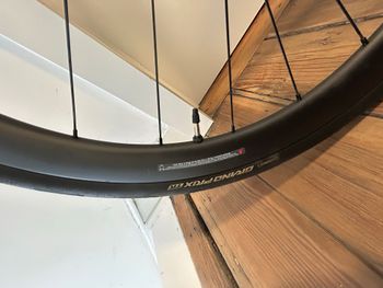 Used Merida SCULTURA 6000 Di2 2024 2024 Road & Gravel, Black — image 5 of 8