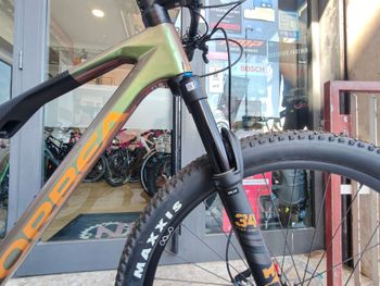 Used Orbea Oiz SRAM GX Eagle AXS 2024 Mountainbike — image 4 of 7