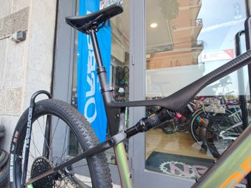 Brugt Orbea Oiz SRAM GX Eagle AXS 2024 Mountainbike — billede 2 af 7
