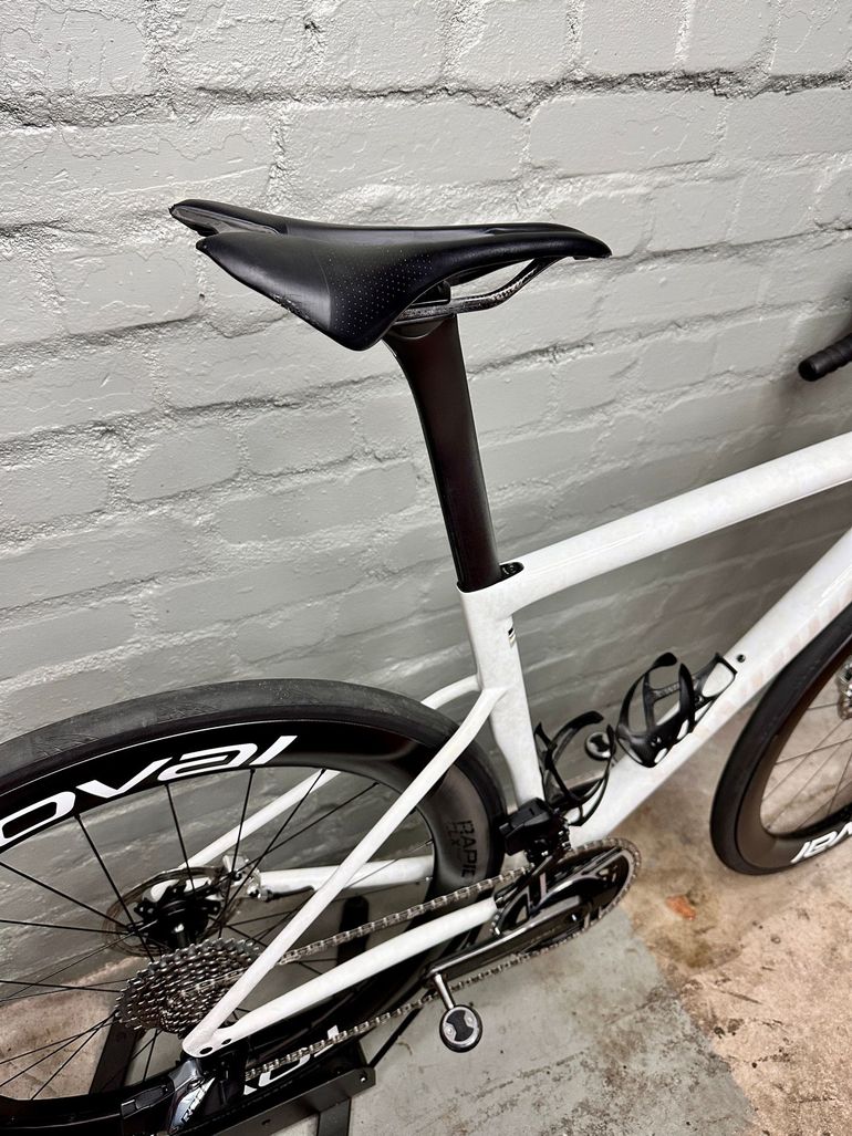 Used Specialized S-Works Tarmac SL8 Frameset 2024 2024 Road & Gravel, Weiß — image 9 of 22