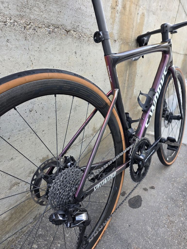Used Specialized S-Works Tarmac SL8 - Shimano Dura-Ace Di2 2025 2025 Road & Gravel, Red — image 3 of 4