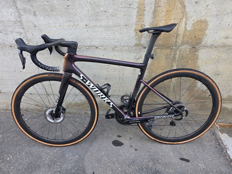 Used Specialized S-Works Tarmac SL8 - Shimano Dura-Ace Di2 2025 2025 Road & Gravel, Red — image 2 of 4