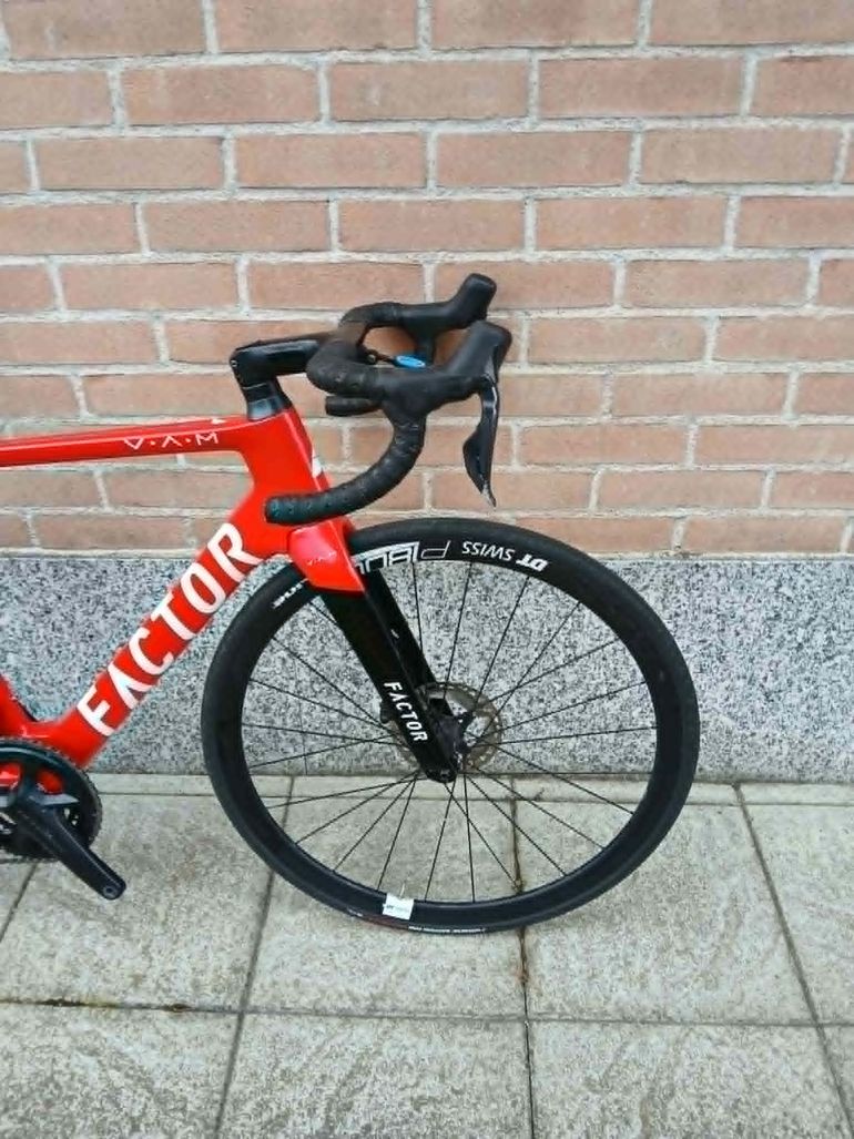 Used Factor Ostro VAM - Shimano Ultegra Di2 Limited Edition 2024 Road & Gravel, Red — image 3 of 11