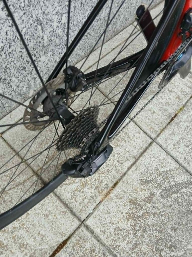 Used Factor Ostro VAM - Shimano Ultegra Di2 Limited Edition 2024 Road & Gravel, Red — image 9 of 11