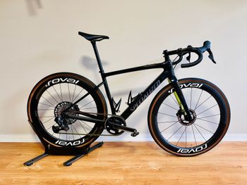 Used Specialized Diverge Expert Carbon 2024 2024 Road & Gravel