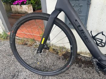 Used CUBE NUROAD HYBRID C:62, SLX 400X 2025 2025 Road & Gravel, Schwarz — image 2 of 6