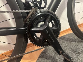 Used CUBE ATTAIN C:62, SLT 2025 2025 Road & Gravel, Negro — image 5 of 7