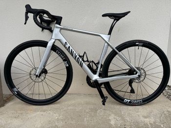 Used Canyon Endurace CF SLX 7 Di2 2026 2026 Road & Gravel — image 2 of 3