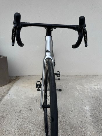 Used Canyon Endurace CF SLX 7 Di2 2026 2026 Road & Gravel — image 4 of 5